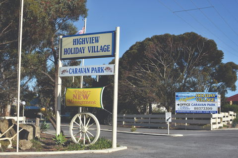 ARDROSSAN - Highview Holiday Village - Kingaroy Accommodation 0