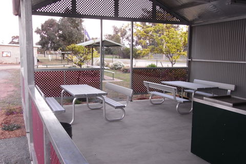Ariah Park Camping Ground - Kingaroy Accommodation 0