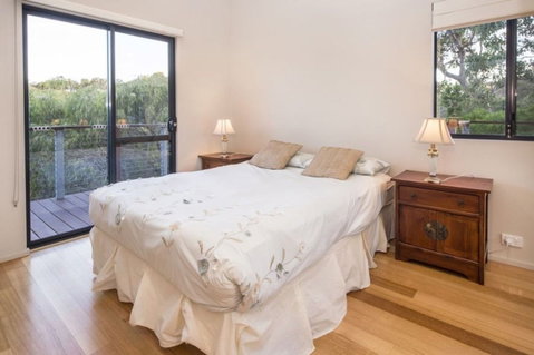 Caves Retreat - Kingaroy Accommodation 4
