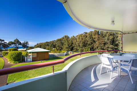 Fathoms 8 - Kingaroy Accommodation 0
