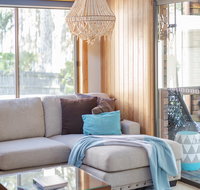 Kings Point Lake House - Kingaroy Accommodation