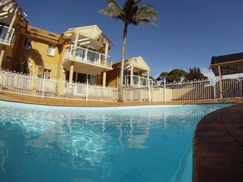 Mollymook Sands Unit 14 - Kingaroy Accommodation 0