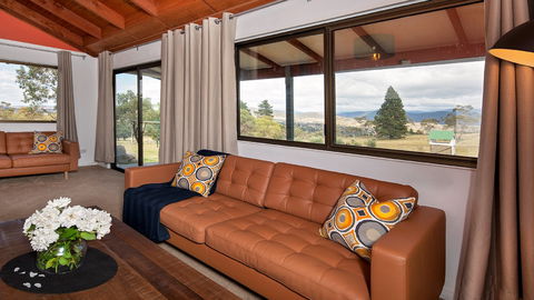 Peak View House - Kingaroy Accommodation 1