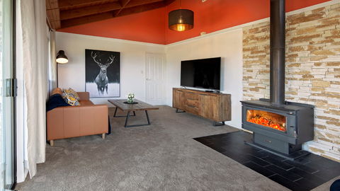 Peak View House - Kingaroy Accommodation 2