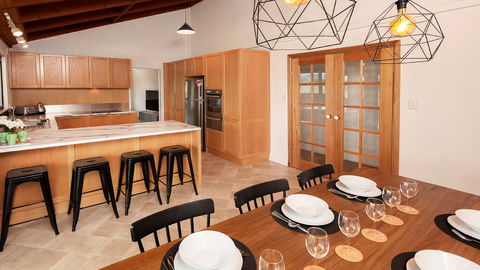 Peak View House - Kingaroy Accommodation 3