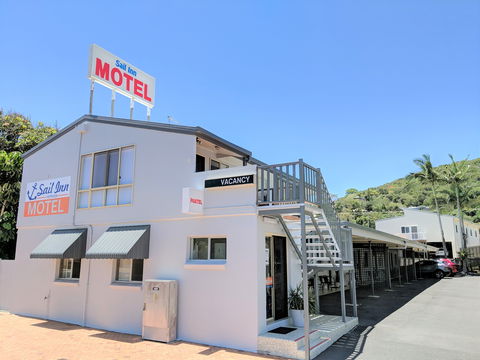 Sail Inn - Yeppoon - Kingaroy Accommodation 1