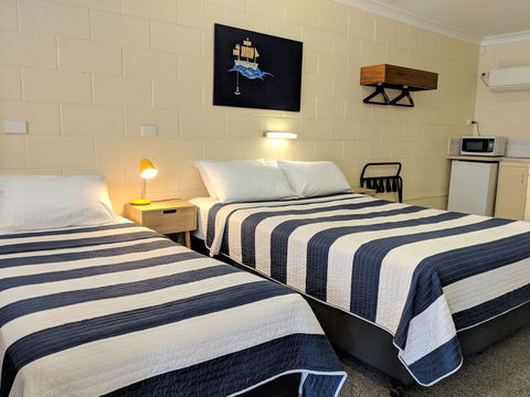 Sail Inn - Yeppoon - Kingaroy Accommodation 3