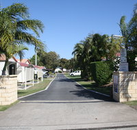 Sarina Palms Caravan Village
