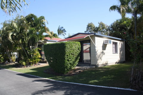 Sarina Palms Caravan Village - Kingaroy Accommodation 1