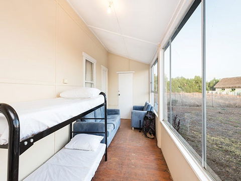 Willandra Cottage - Kingaroy Accommodation 3