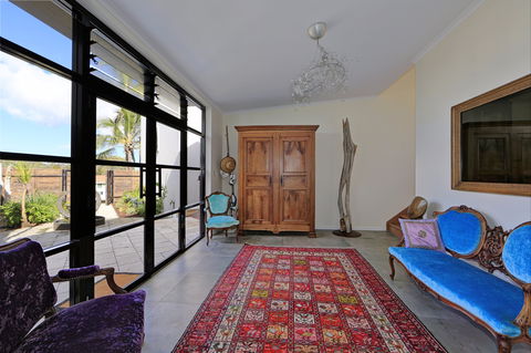 ZEN Beach Retreat - Kingaroy Accommodation 8