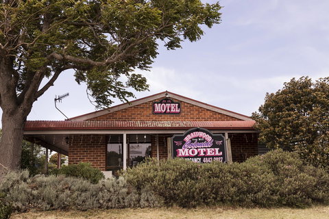 Colonial Motel - Kingaroy Accommodation 0