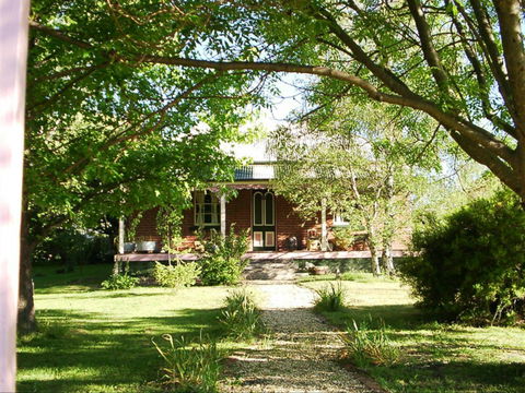 Dingle Bed And Breakfast - Kingaroy Accommodation 0