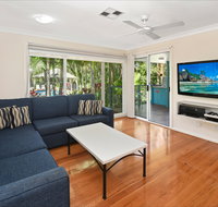 Flynns on Surf Beach Villas - Kingaroy Accommodation