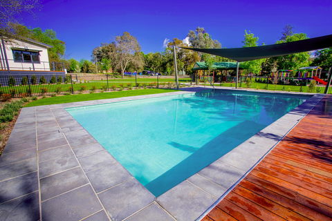 Ingenia Holidays Albury - Kingaroy Accommodation 2