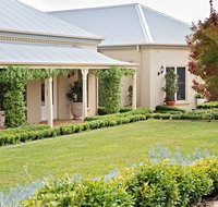 Loloma's at White Rock - Kingaroy Accommodation