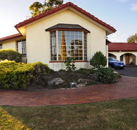 McNevins Warwick Motel and Gunyah Restaurant - Kingaroy Accommodation