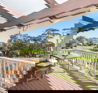 Mollymooks Tee to Sea