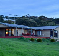 Penneshaw Lodge - Kingaroy Accommodation