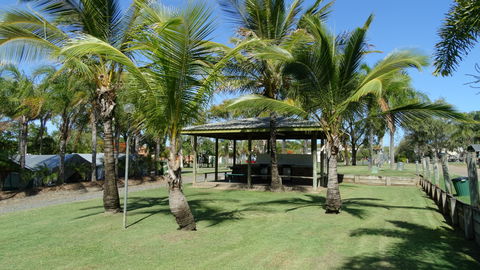 Poinciana Tourist Park - Kingaroy Accommodation 0