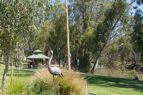 Balranald Caravan Park - Kingaroy Accommodation 2