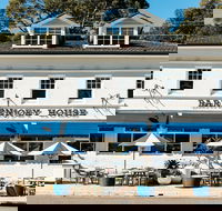 Barrenjoey House - Kingaroy Accommodation