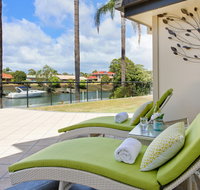 Fran private jetty on Port canals - Kingaroy Accommodation