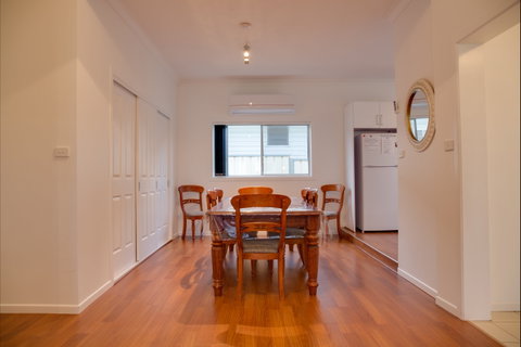 Sapphire Cottage - Kingaroy Accommodation 2
