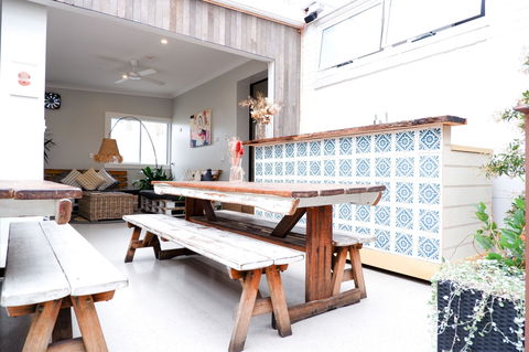Stoke Beach House - Kingaroy Accommodation 0
