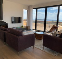 Topdeck at Snelling Beach - Kingaroy Accommodation