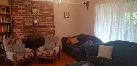 Vincentia Dacha - Kingaroy Accommodation 1