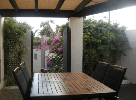 Dunes Scarborough Beach - Kingaroy Accommodation 2