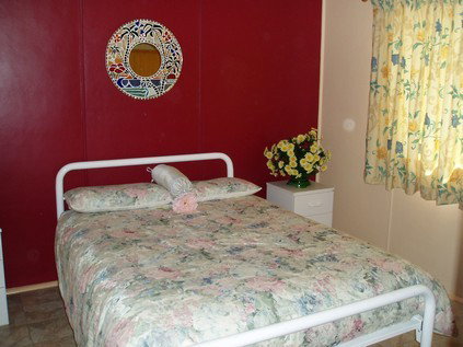 Parakeet Retreat - Kingaroy Accommodation 3