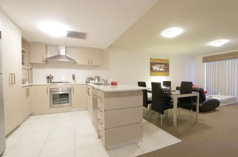 Antonas Verandah Apartments - Kingaroy Accommodation 1