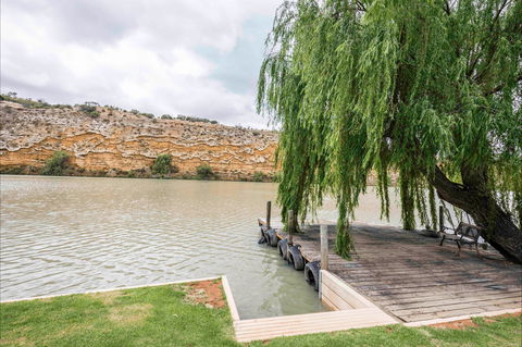 3077 Purnong - River  Shack Rentals - Kingaroy Accommodation 2