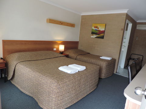 Alexander Motor Inn Moree - Kingaroy Accommodation 1