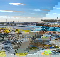 Astra Apartments Newcastle - Kingaroy Accommodation