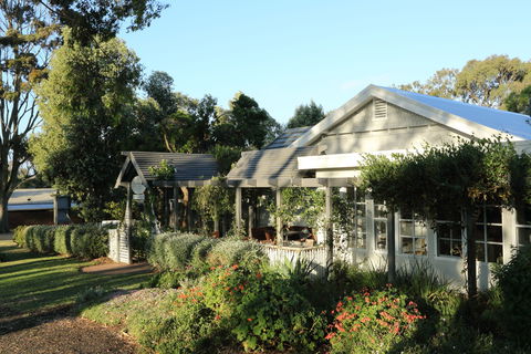Holmwood Guesthouse And Spa Cottages - Kingaroy Accommodation 0