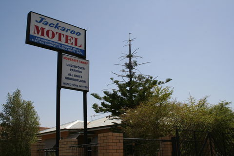 Jackaroo Apartments - Motel - Kingaroy Accommodation 1