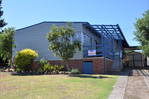 Khancoban Holiday House - Kingaroy Accommodation 1