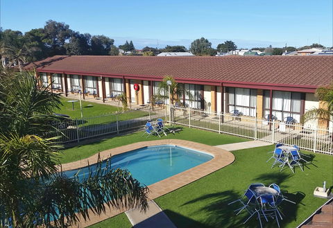 Lacepede Bay Motel & Restaurant - Kingaroy Accommodation 1