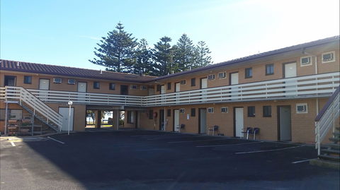 Lacepede Bay Motel & Restaurant - Kingaroy Accommodation 2