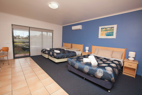 Seaview Motel And Apartments - Kingaroy Accommodation 2