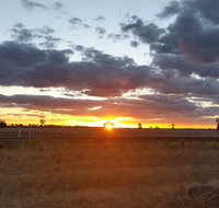 Whispering Pines Farm Stay - Kingaroy Accommodation