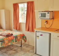 Willow Springs The Governess' Cabin - Kingaroy Accommodation