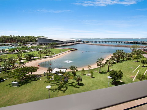 Akuna Waterfront - Kingaroy Accommodation 0
