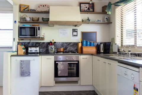 Arcadia House - Kingaroy Accommodation 1