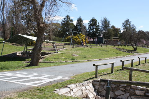 Barbour Park Rest Area - Kingaroy Accommodation 1