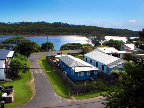 Blue River Shack - Kingaroy Accommodation 2