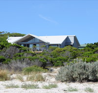 Cassini Beach House - Kingaroy Accommodation